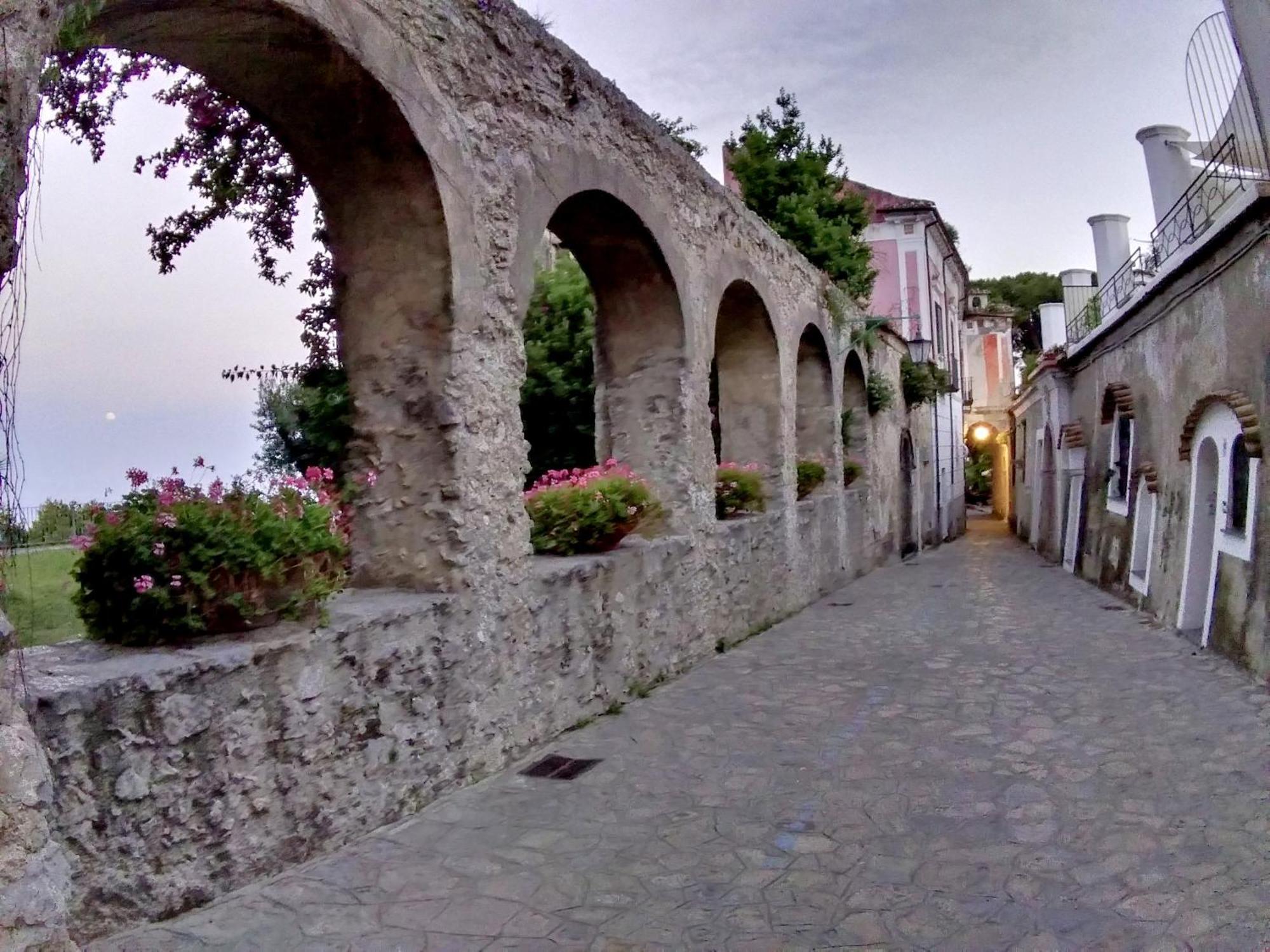 Casa Vacanze O'Mulin Ravello Via Fiume 2 Incrocio Pontone エクステリア 写真